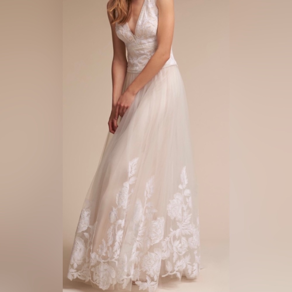 New never used wedding dress by BHLDN